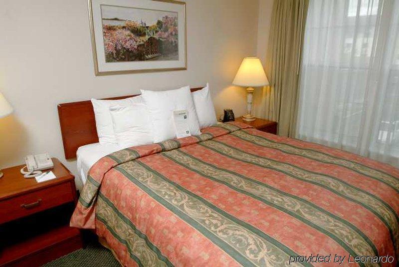 Homewood Suites By Hilton Erie Kearsarge Zimmer foto